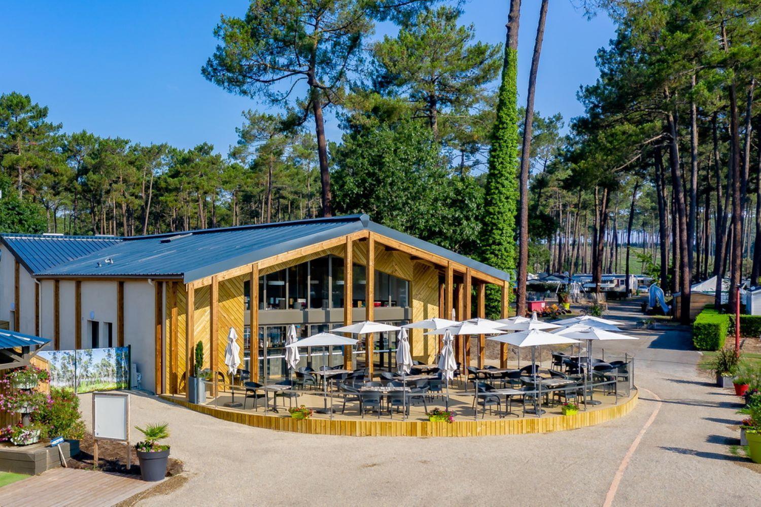 Sbvacances Tout Confort 2Ch Et 1Sdb, Environnement Calme Et Verdoyant Dans Camping 4 Etoiles Saint-Julien-en-Born Eksteriør bilde